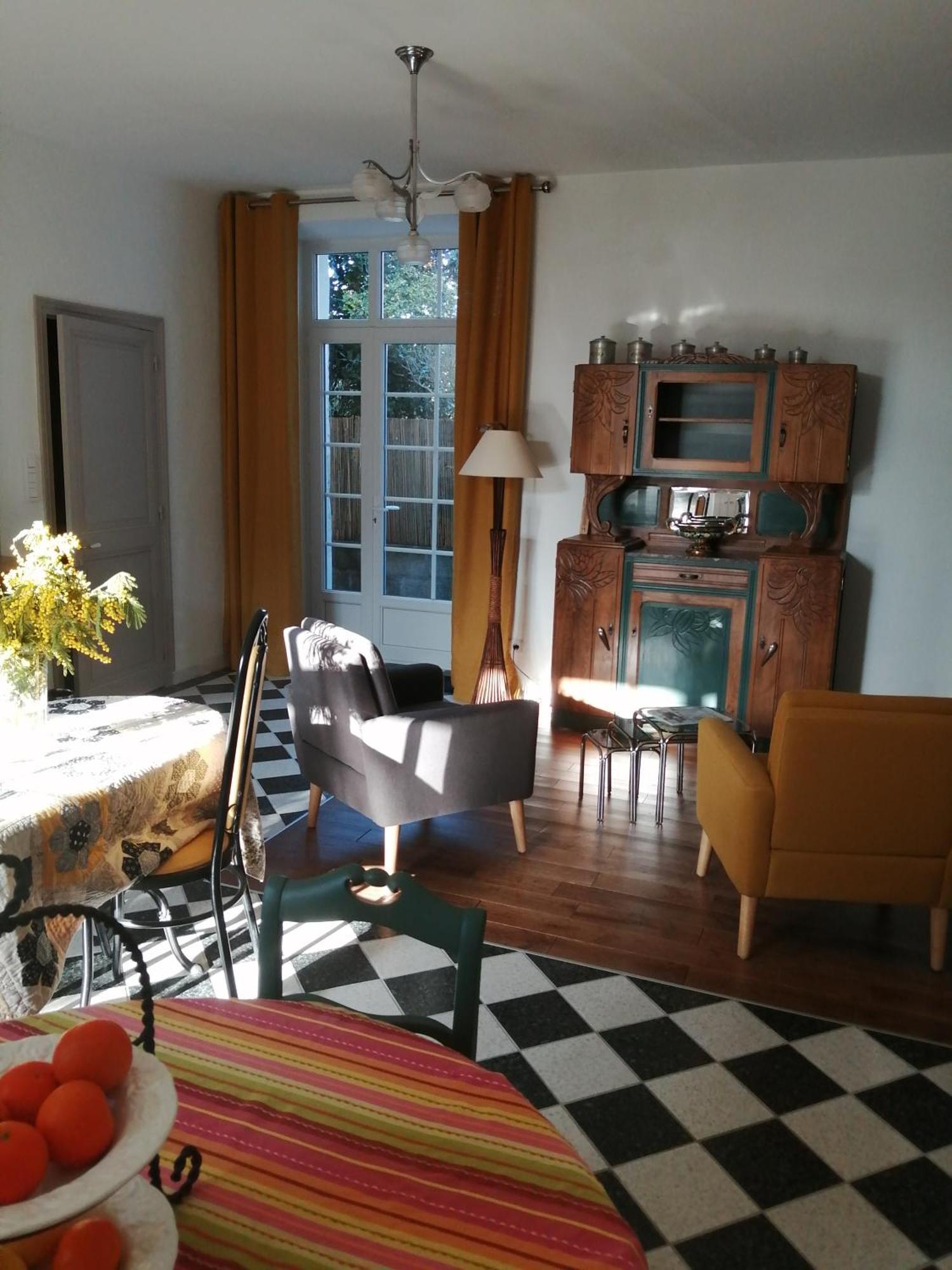 앙굴렘 Au Logis De Vechillot B&B 외부 사진